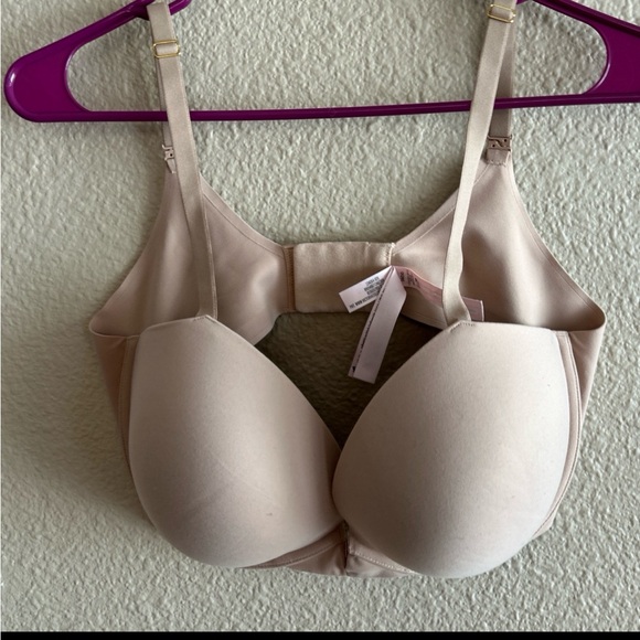 Victoria’s Secret Bra 38DD Bundle - Picture 4 of 5